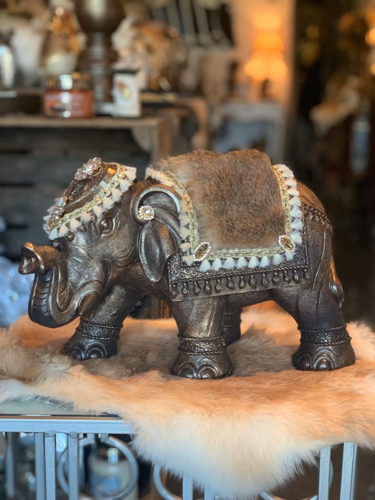 Olifant bruin goud circus bruintinten decoratie | Kroonjuweeltje